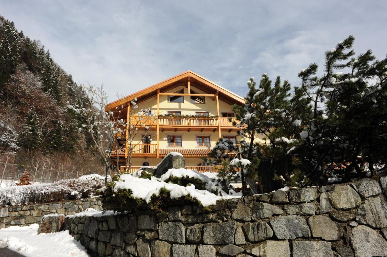 Holidays Dolomiti Apartment Resort Carisolo Exteriér fotografie